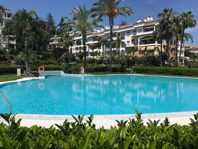 מארבלה Hacienda Nagueles 1, 2 Bed 2 Bath, Large Terrace 400M From Beach מראה חיצוני תמונה